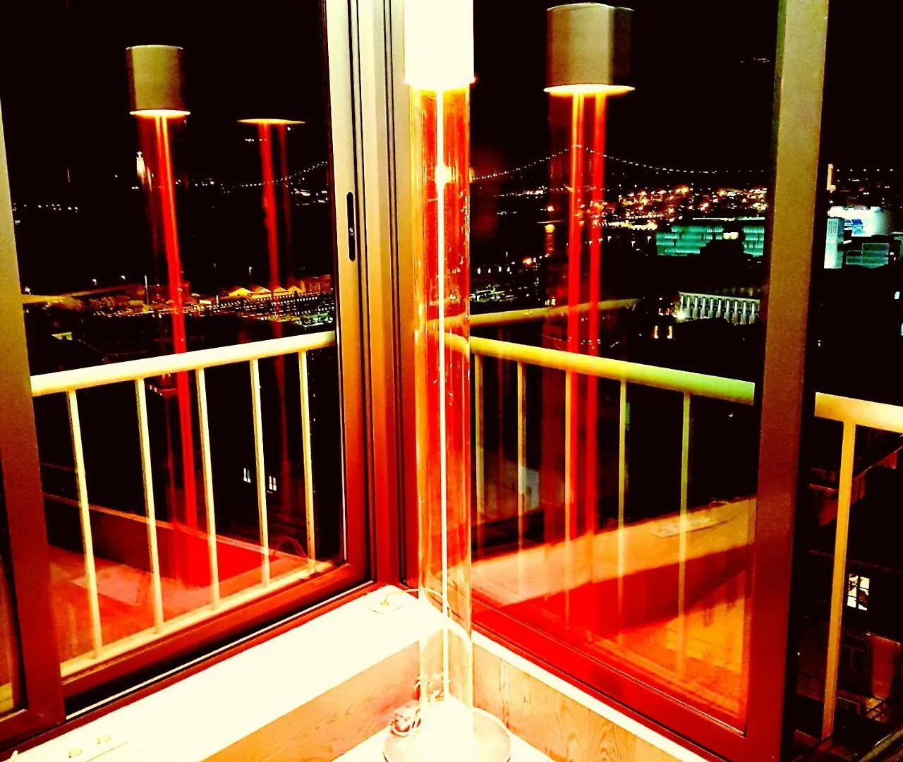 Lovelystay - Full Sky In Chiado Lisbon
