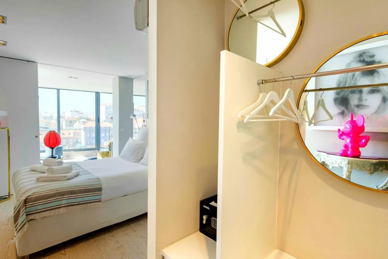 Lovelystay - Full Sky In Chiado Lisbon