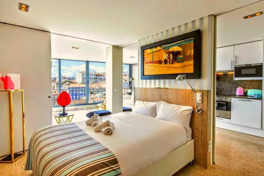 Lovelystay - Full Sky In Chiado Lisbon 0*,  Portugal